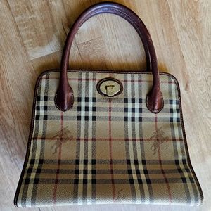Vintage Burberrys toggle bag